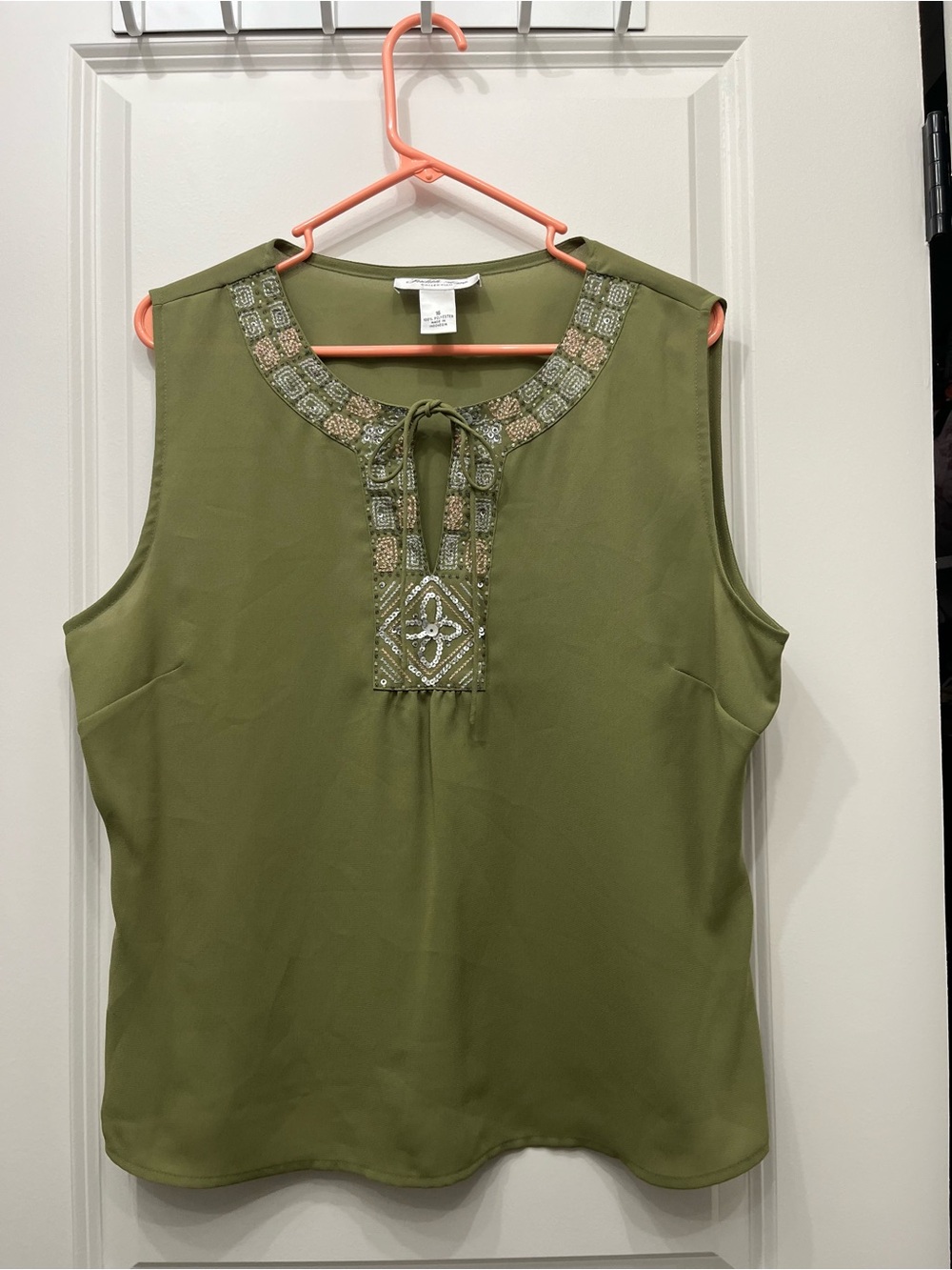 Judith Hart Green Embroidered Beaded Sleeveless Blouse Size 16